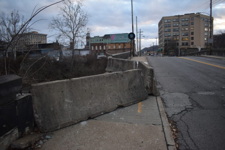 WVDOH Still Planning Repair to Damaged Stone Wall on Downtown Wheeling Bridge